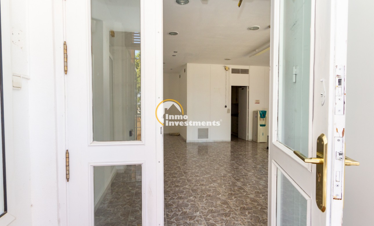 Long term rental - Commercial - Villamartin - Plaza