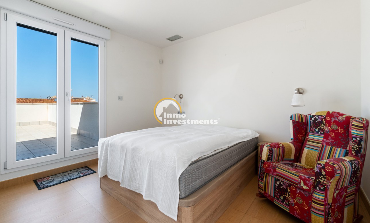 Resale - Villa - Torrevieja - Aguas Nuevas