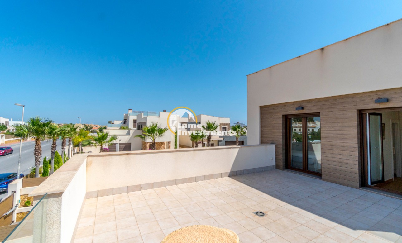 Resale - Villa - Torrevieja - Aguas Nuevas