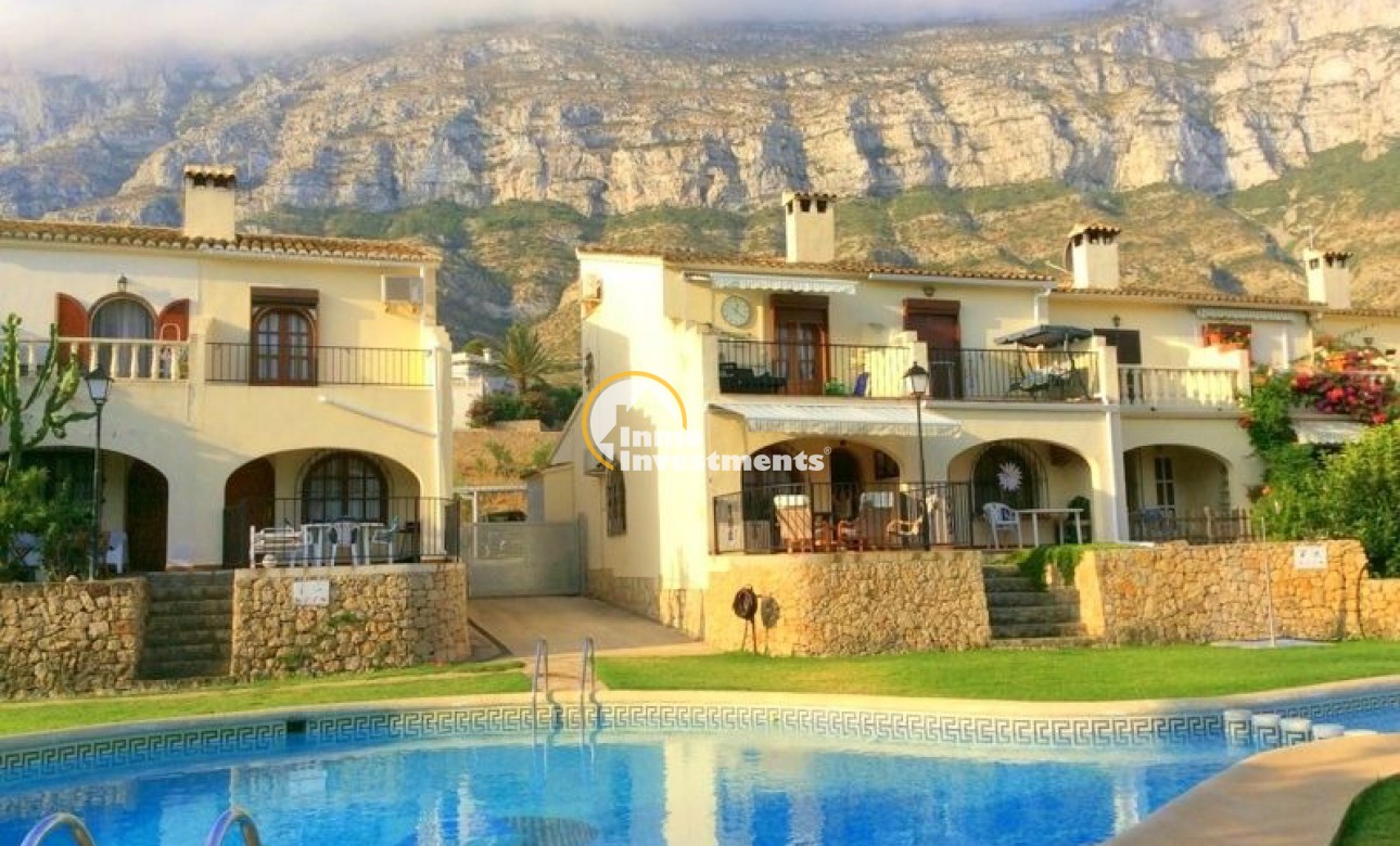Bestaande bouw - Villa - Denia - El montgo