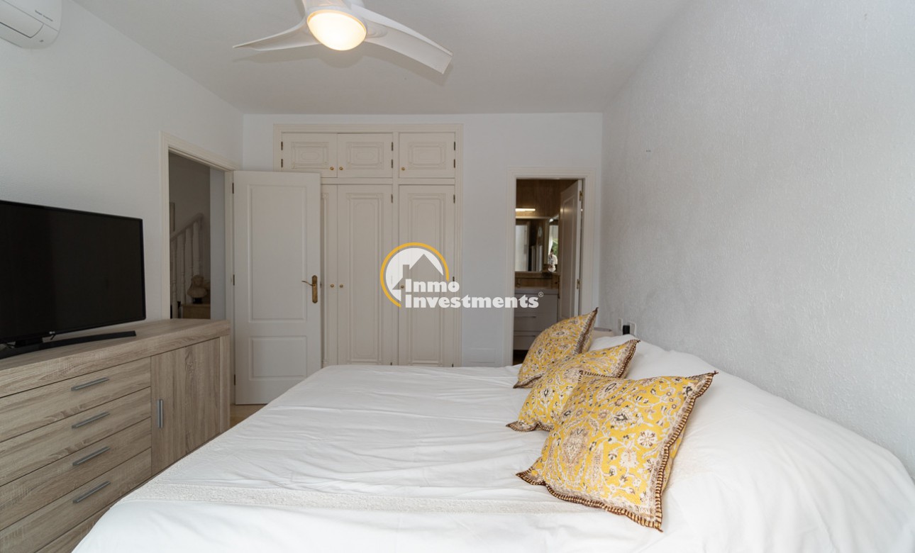 Resale - Villa - Las Ramblas - Las Ramblas Golf