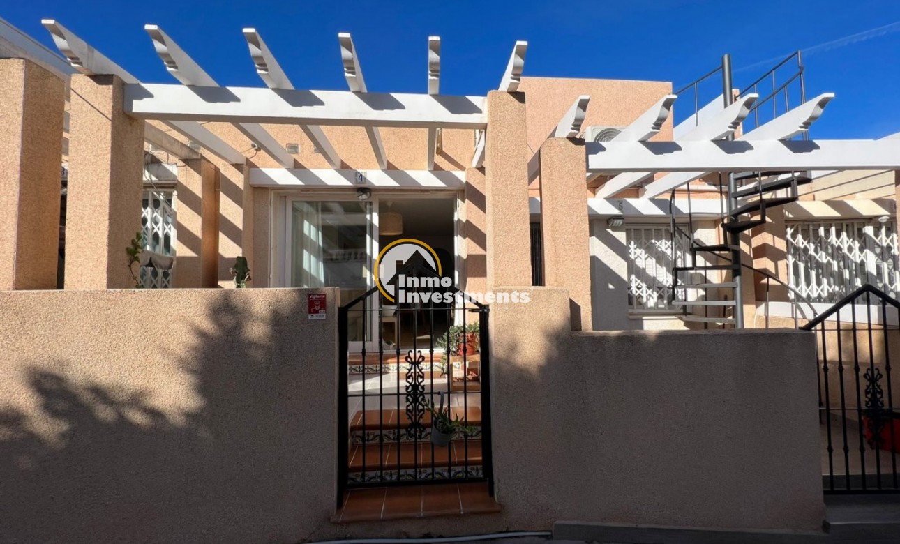 Resale » Bungalow » Villamartin » Blu