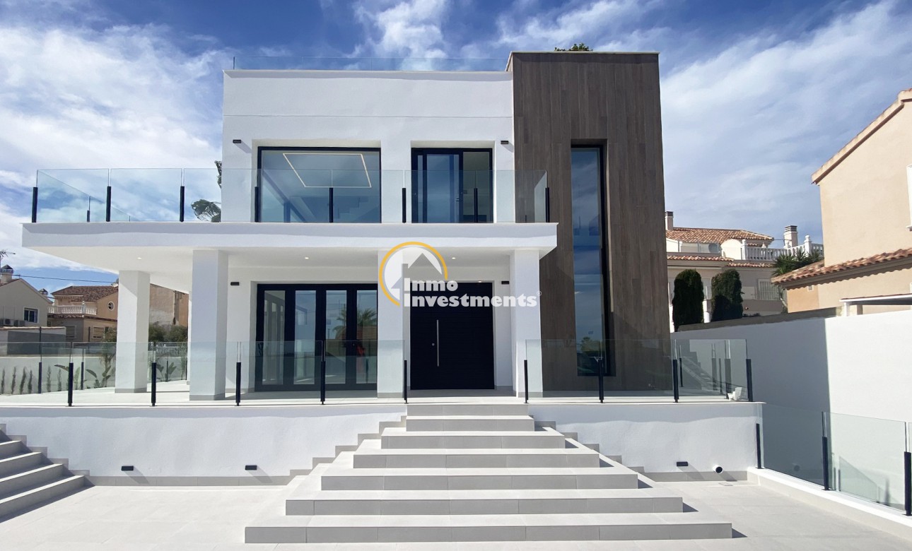 Neubau Immobilien - Villa - Torrevieja - Strand