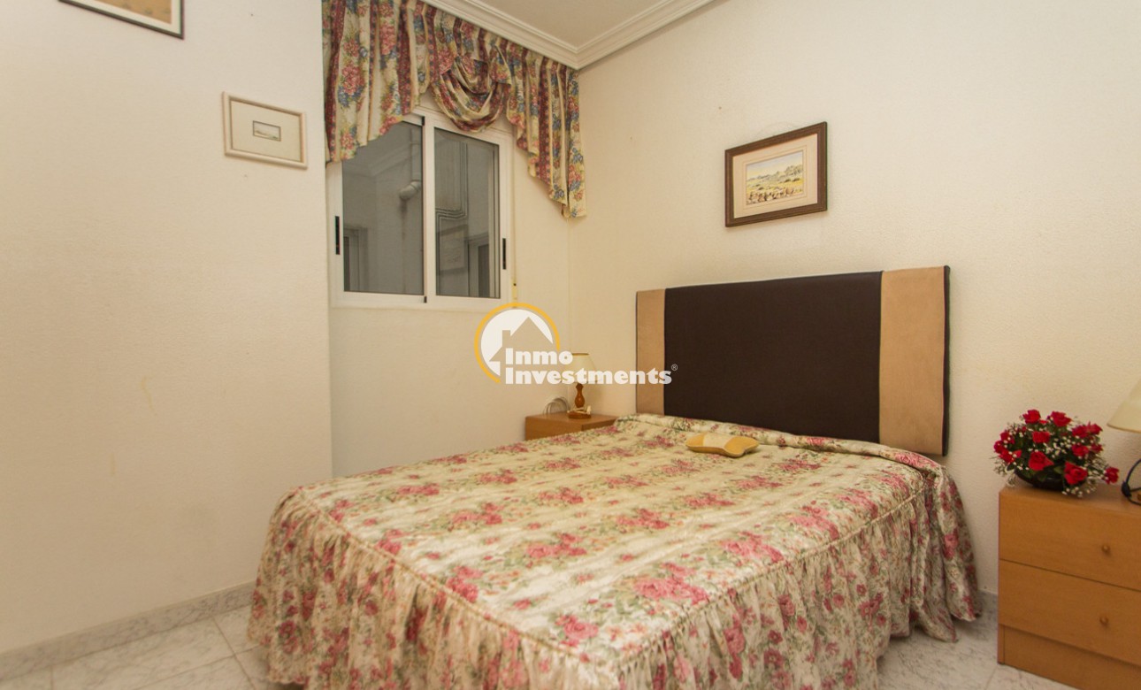 Lange termijn verhuur - Appartement - Torrevieja - Torrevieja Center