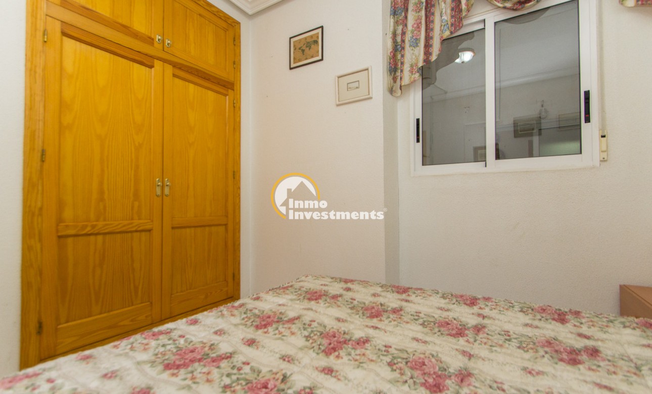 Lange termijn verhuur - Appartement - Torrevieja - Torrevieja Center