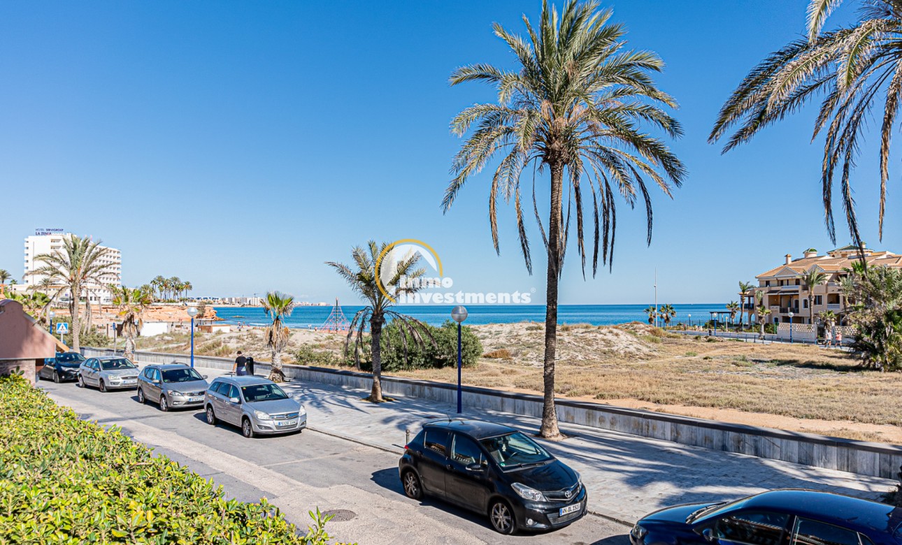 Gebrauchtimmobilien - Villa - La Zenia - Strandseite