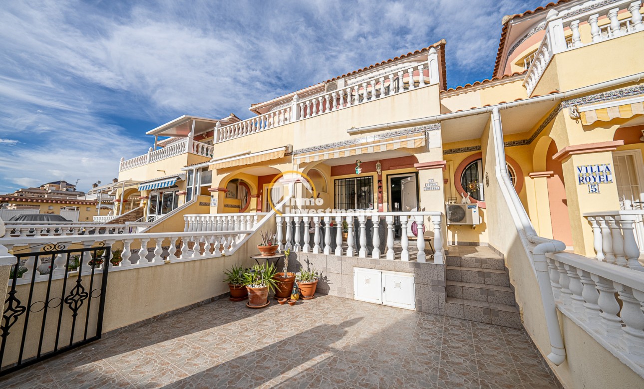 Resale - Town house - Cabo Roig - La Regia