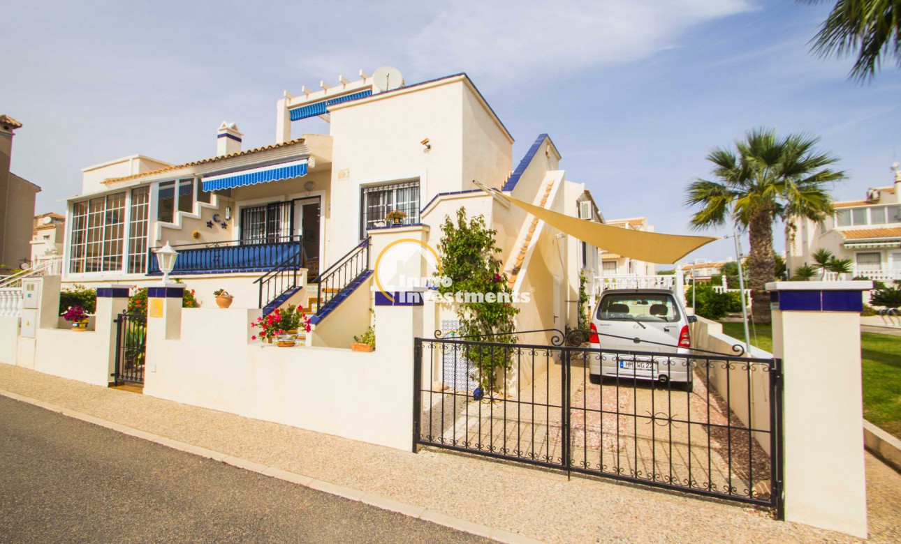Quad villa zu verkaufen in Playa Flamenca, Spanien
