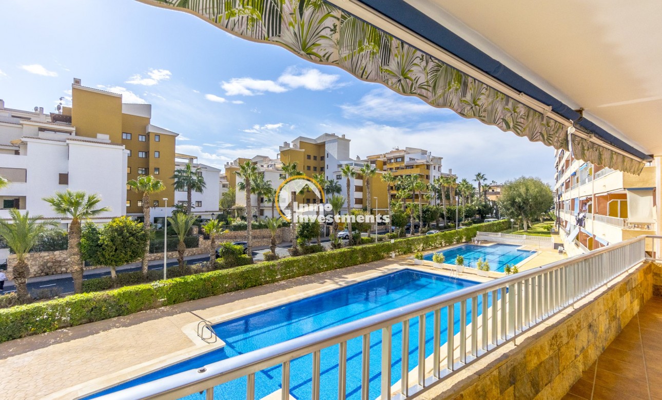 Resale - Apartment - Punta Prima - Beachside