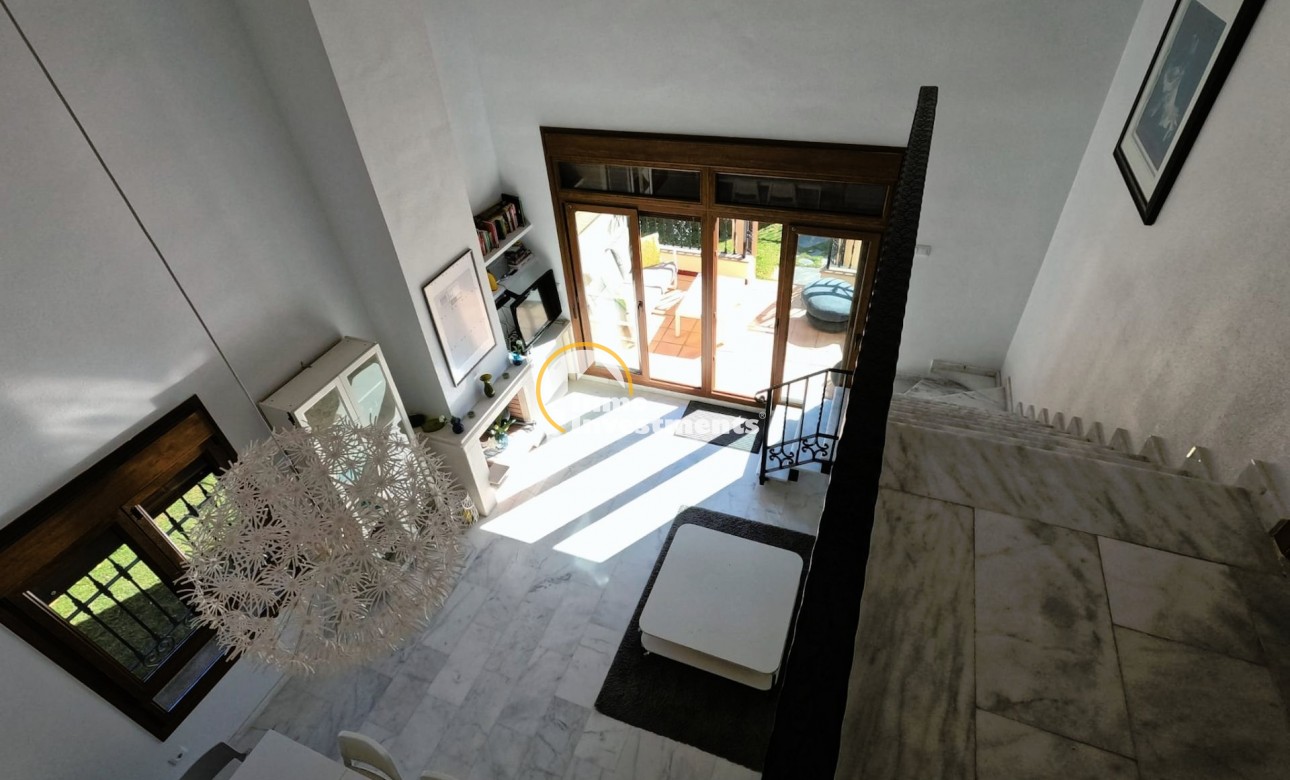 Bestaande bouw - Half vrijstaande villa - Algorfa - La Finca