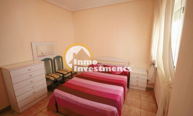 Resale - Apartment - Punta Prima - Beachside