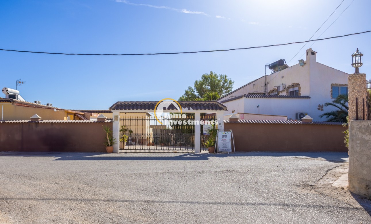 Reventa - Finca / Country Property - Fortuna - Fortuna - Campo