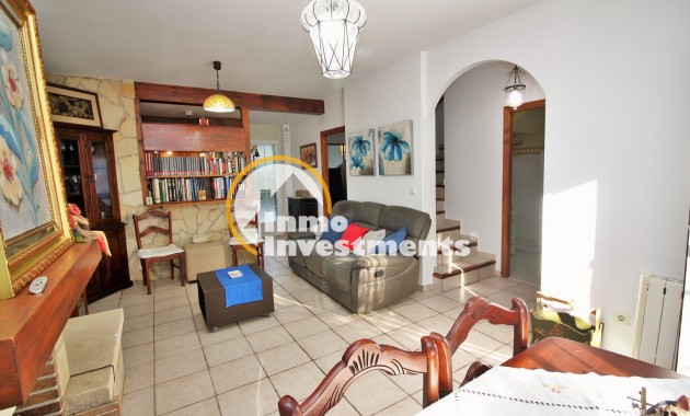 Bestaande bouw - Villa - Playa Flamenca - 