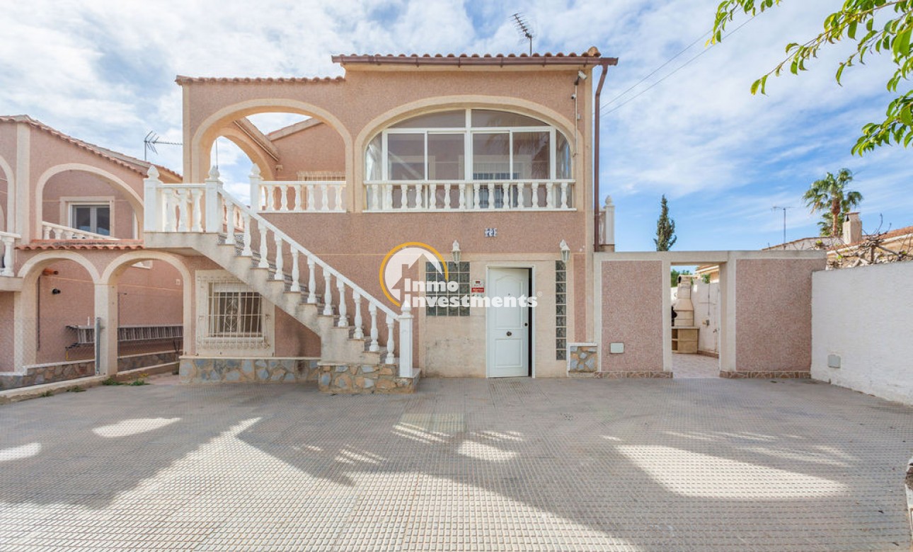 Casas de Banco - Chalet independiente - Los Altos