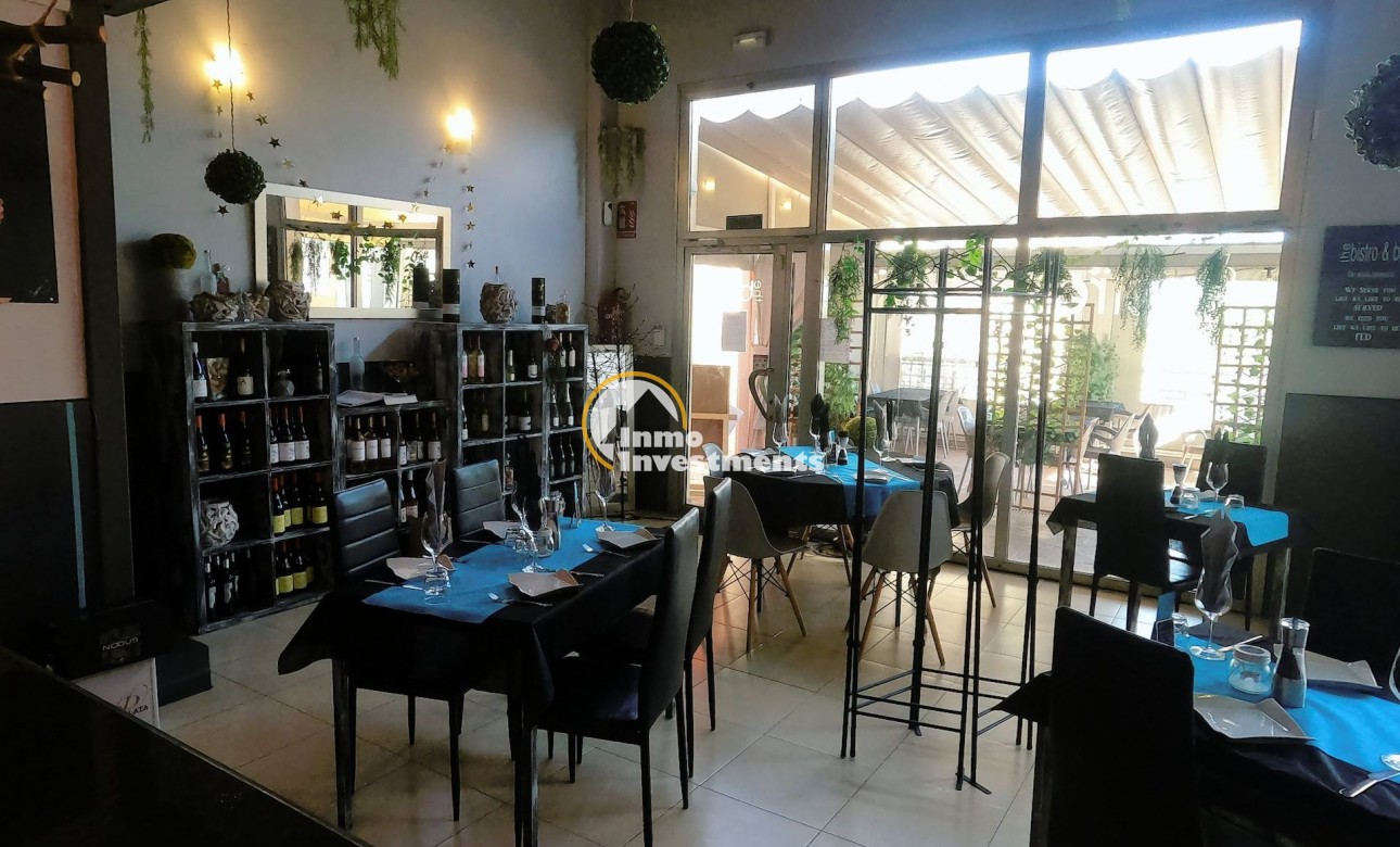 Resale - Commercial - Algorfa - La Finca Golf