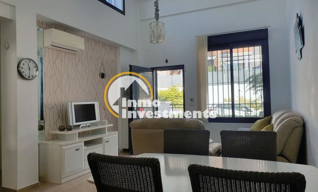 Resale - Semi detached villa - Algorfa - La Finca