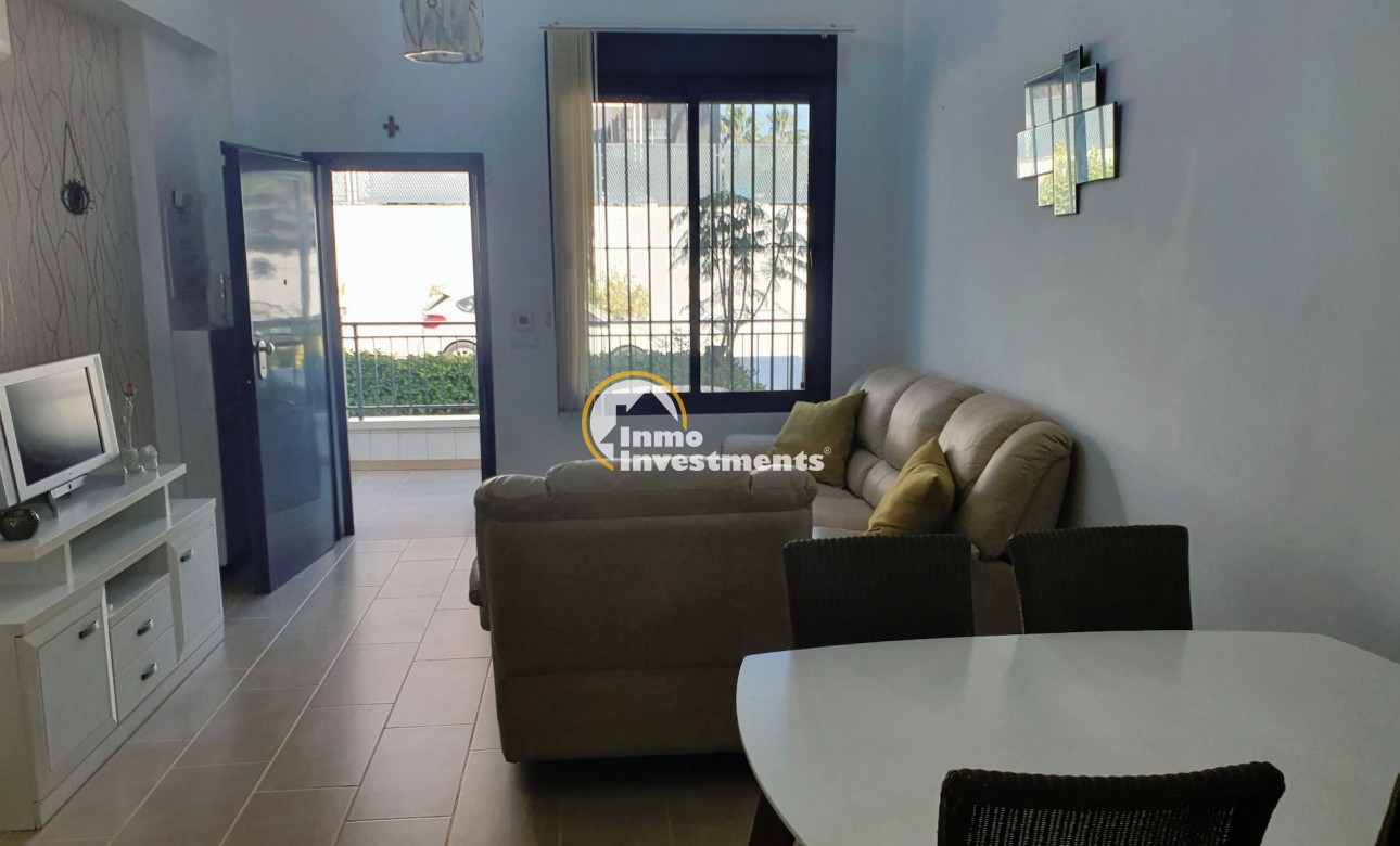 Resale - Semi detached villa - Algorfa - La Finca