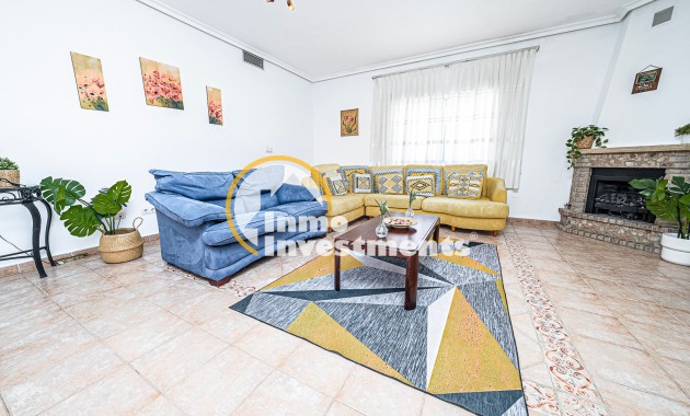 Reventa - Chalet independiente - Torrevieja - San Luis