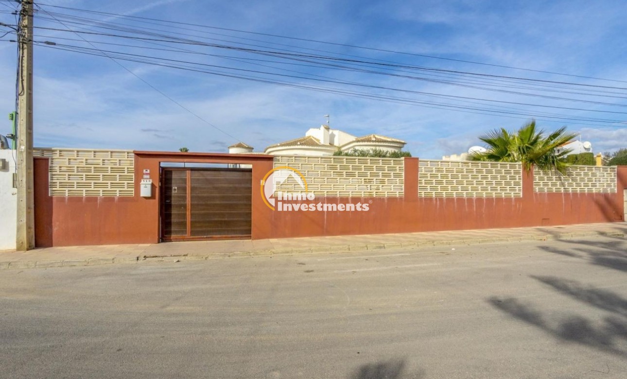 Bestaande bouw - Villa - Torrevieja - San Luis