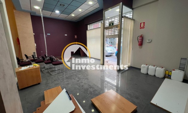 Revente privée - Local commercial - Beniel - CENTRO