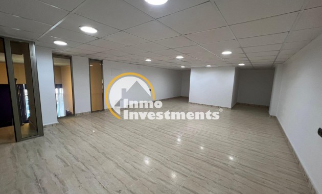 Revente privée - Local commercial - Beniel - CENTRO