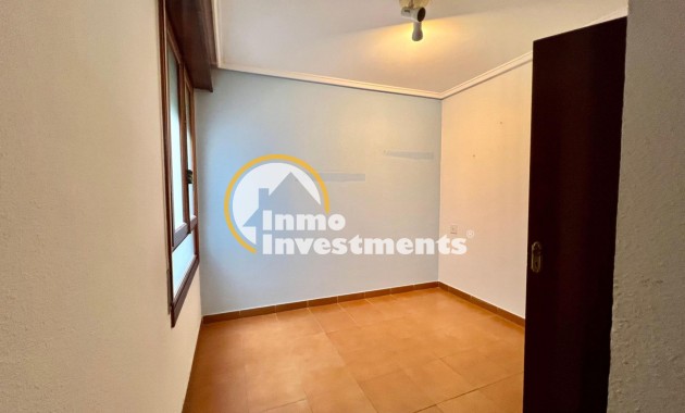 Resale - Apartment - Torrevieja - Centro