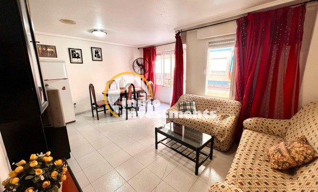 Resale - Apartment - Torrevieja - Centro