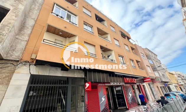 Gebrauchtimmobilien - Apartment - Torrevieja - Centro