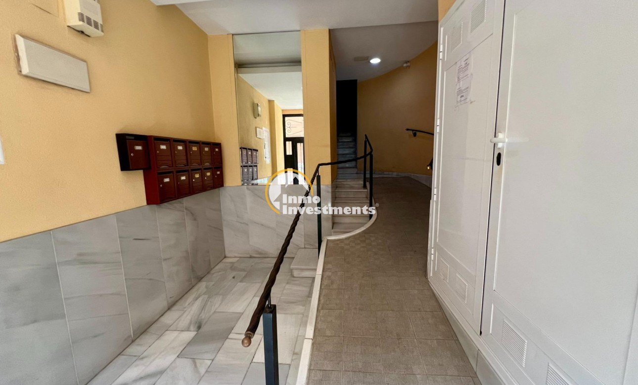 Resale - Commercial - Orihuela - Zona Centro