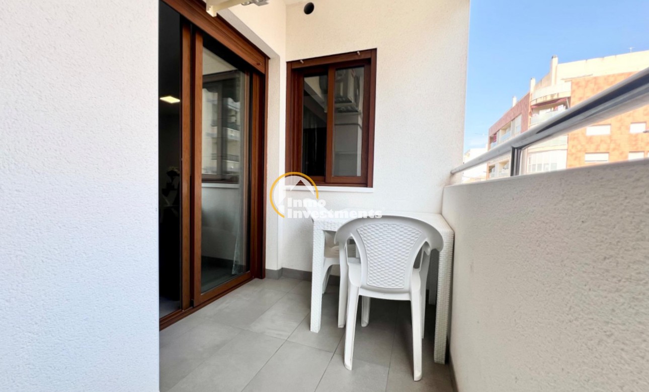 Resale - Apartment - Torrevieja - Centro