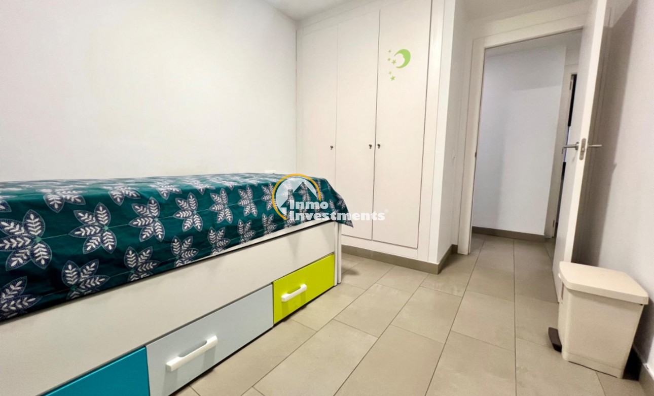 Resale - Apartment - Torrevieja - Centro