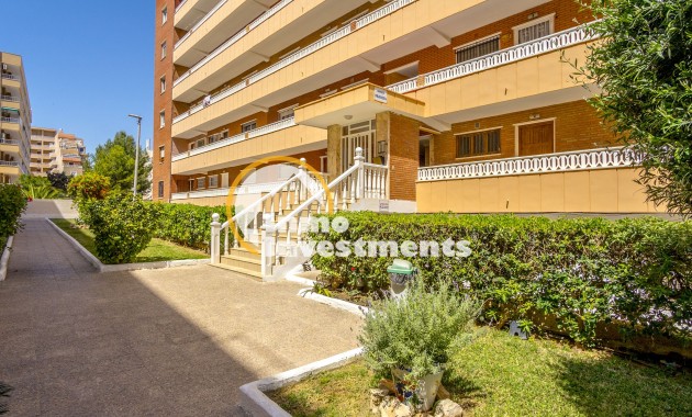 Resale - Apartment - Punta Prima - Beachside