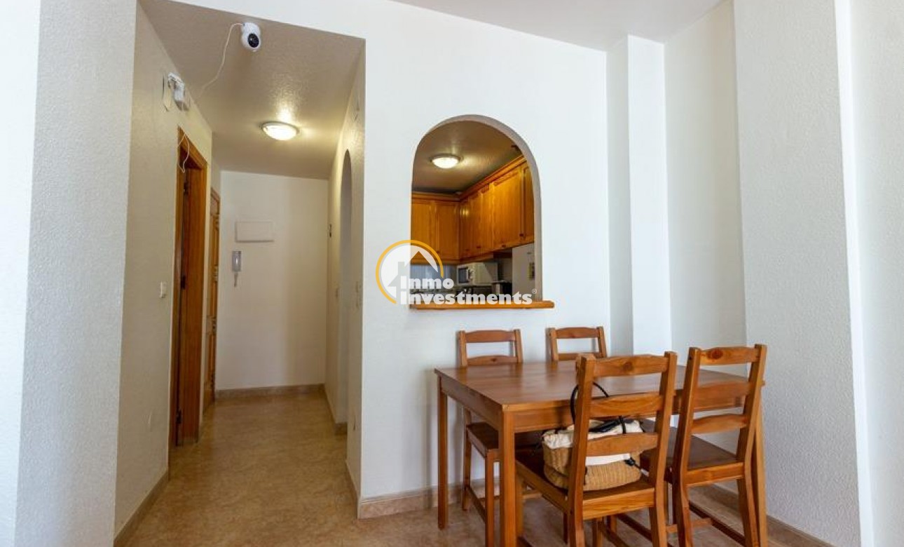 Resale - Apartment - Torrevieja - Centro