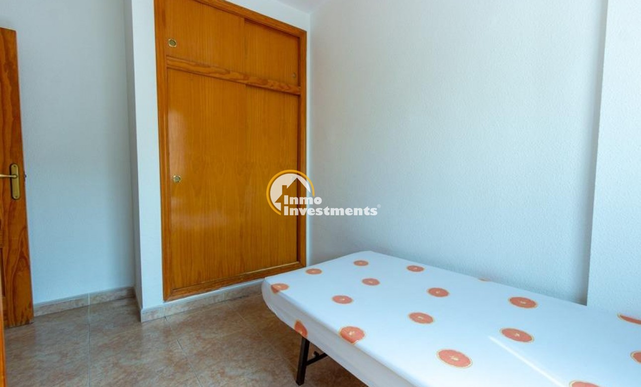 Resale - Apartment - Torrevieja - Centro