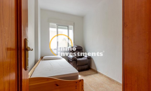 Resale - Apartment - Torrevieja - Centro