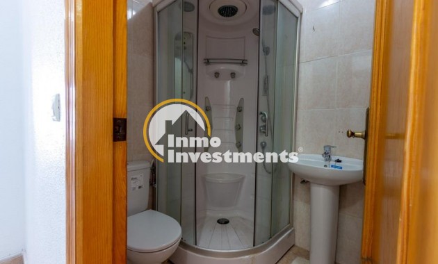 Resale - Apartment - Torrevieja - Centro