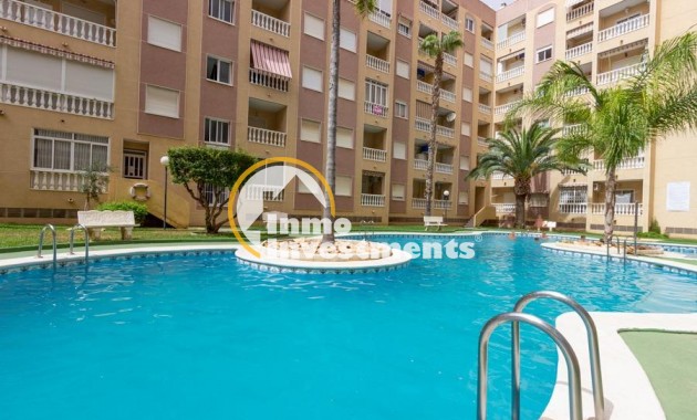 Resale - Apartment - Torrevieja - Centro