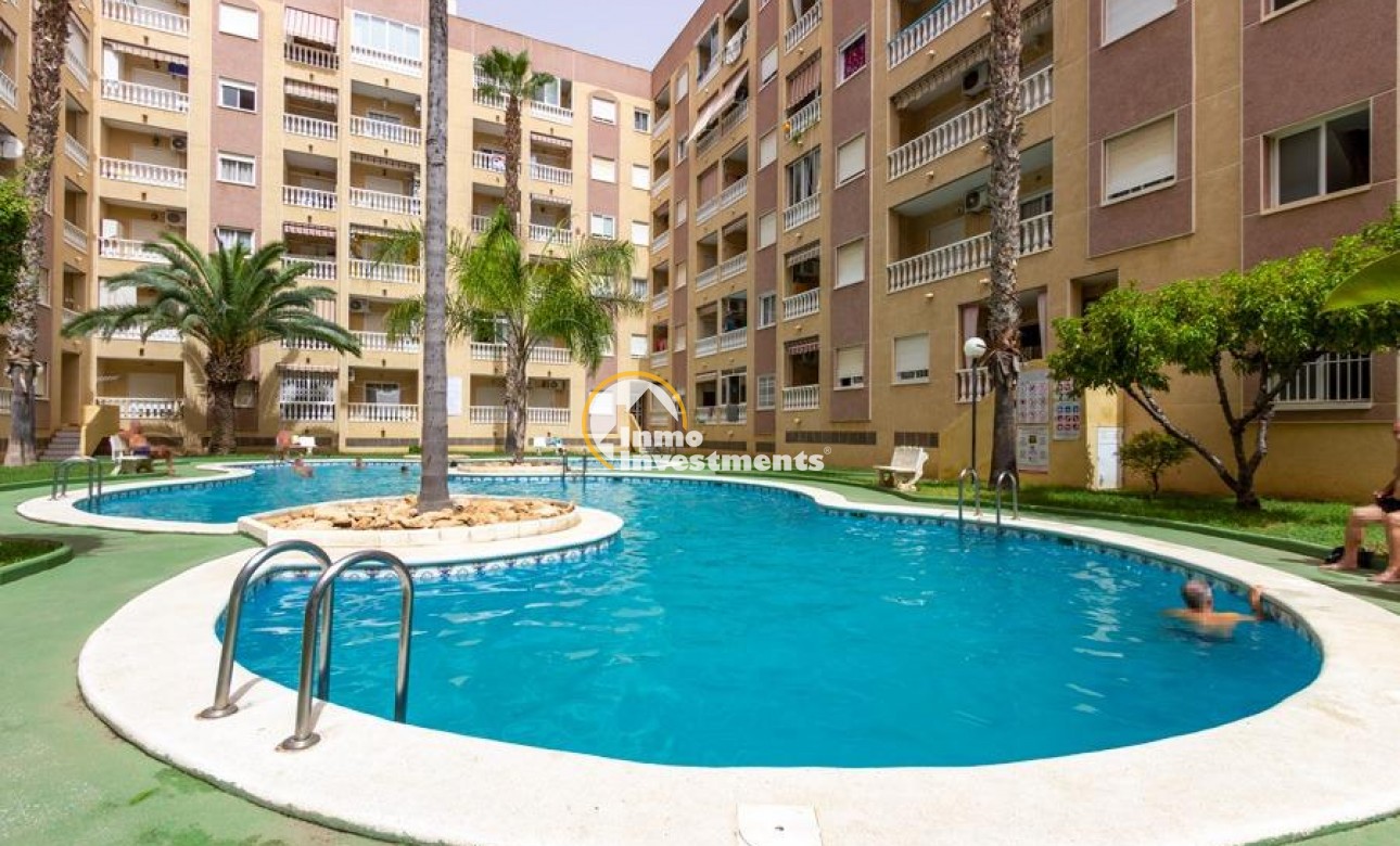 Resale - Apartment - Torrevieja - Centro