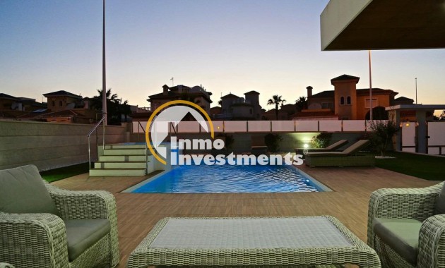 Neubau Immobilien - Villa - Orihuela Costa - Campoamor