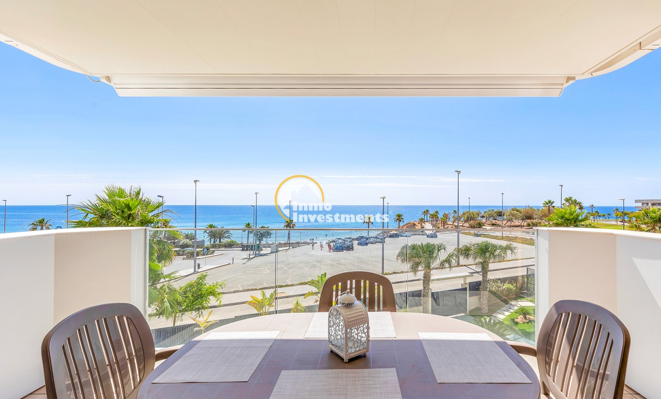 Resale - Apartment - Mil Palmeras - Beach