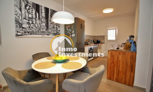 Till salu - Town house - Villamartin