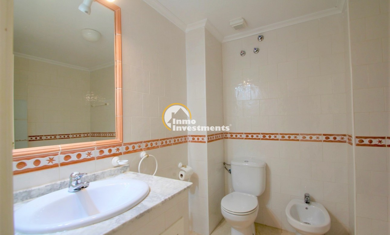 Resale - Apartment - Villamartin - Plaza