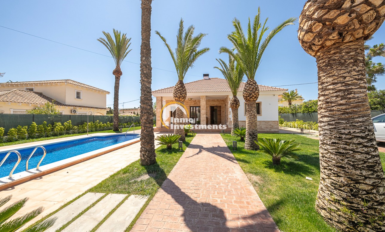 Gebrauchtimmobilien - Villa - Cabo Roig - Strandseite