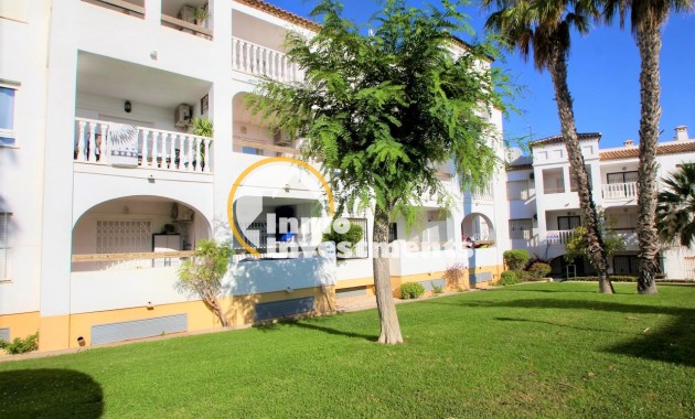 Resale - Apartment - Villamartin - Plaza