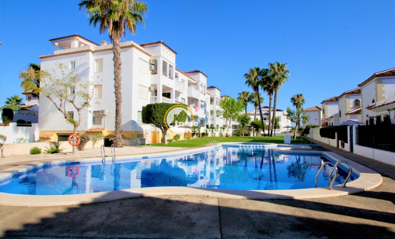 Resale - Apartment - Villamartin - Plaza