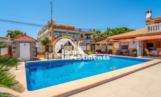 Reventa - Chalet independiente - Cabo Roig - La Regia