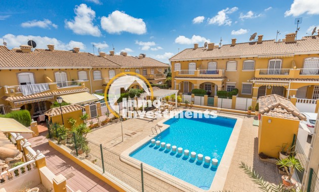 Resale - Town house - La Zenia