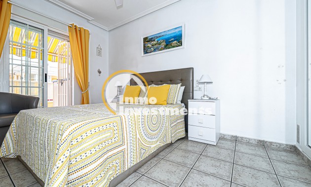 Resale - Town house - La Zenia