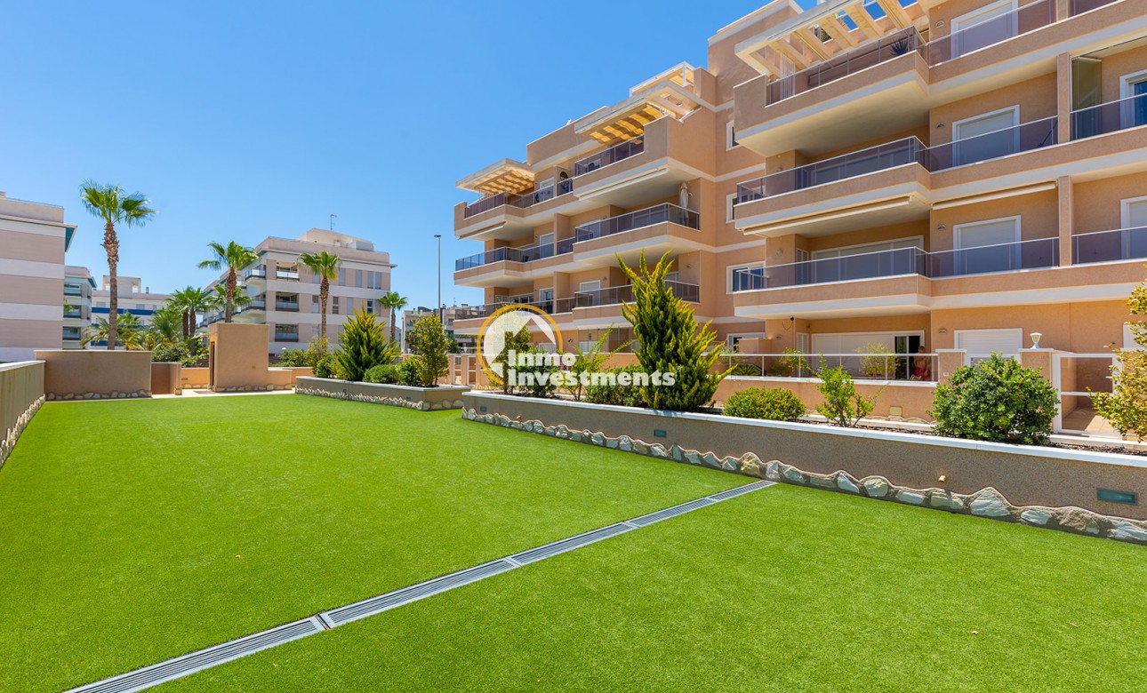 Resale - Apartment - Villamartin - Las Filipinas