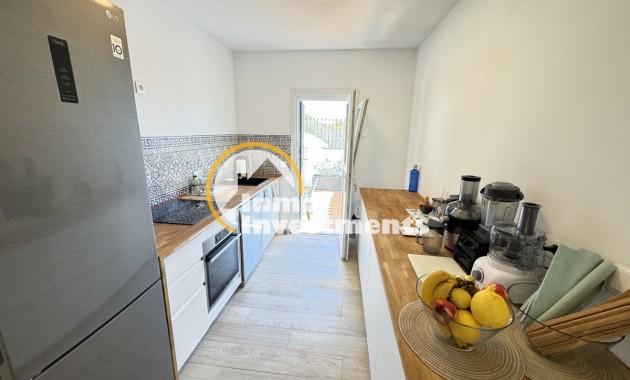 Resale - Town house - Villamartin